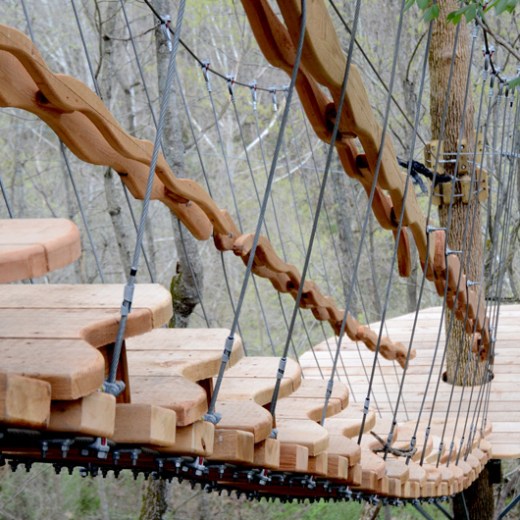 a close up of a wire fence